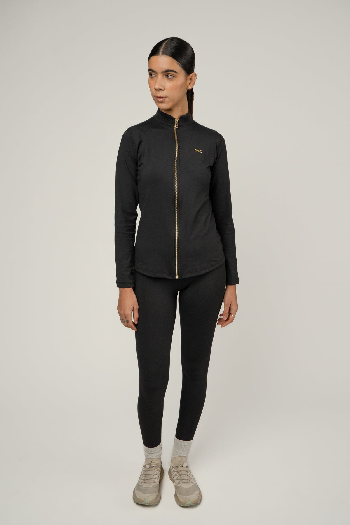 Sudadera negra
